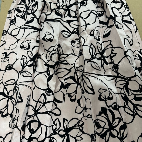 💕2PC CROP & A LINE MAXI FORMAL SET - Picture 10 of 14